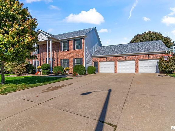 3rd image of 2700 Keats Dr