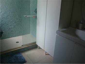 3rd image of 882 Garnet Cir
