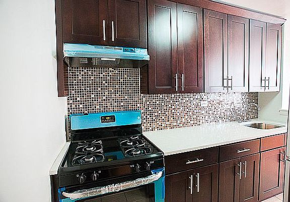 5th image of 580 Flatbush Ave APT 10H