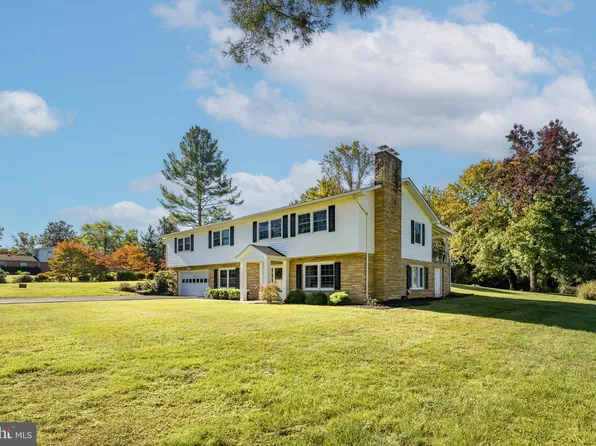 6349 Nordix Dr, Warrenton, VA 20187