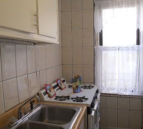 3rd image of 2042 5th Ave #6E