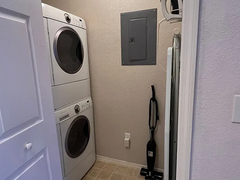 1776 Sophias Dr #105 — Photo 4