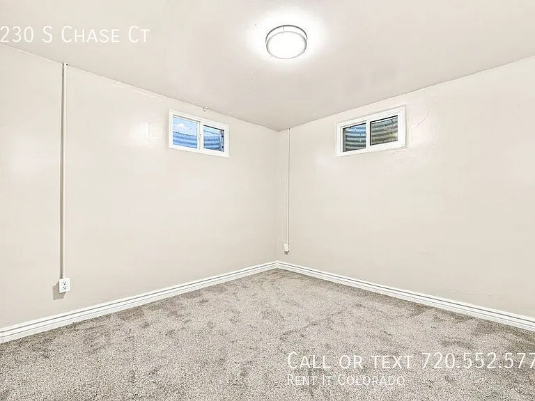1230 S Chase Ct — Photo 12