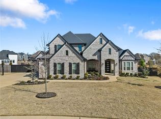 208 Melbourne Ln, Cave Springs, AR 72718