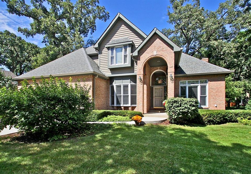 1st image of 1039 Portsmouth Cir