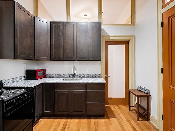 3rd image of 1920 Euterpe St Unit A