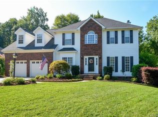 1819 Cloudburst Dr, Matthews, NC 28105