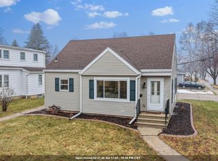 1202 Cleveland St, Green Bay, WI 54304