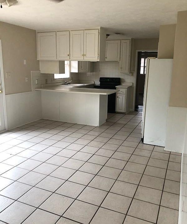 2nd image of 5510 Pinto Ln