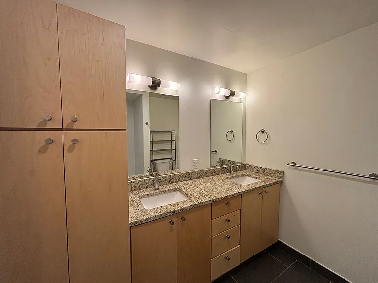 11 Fuller Ave SE — Photo 6