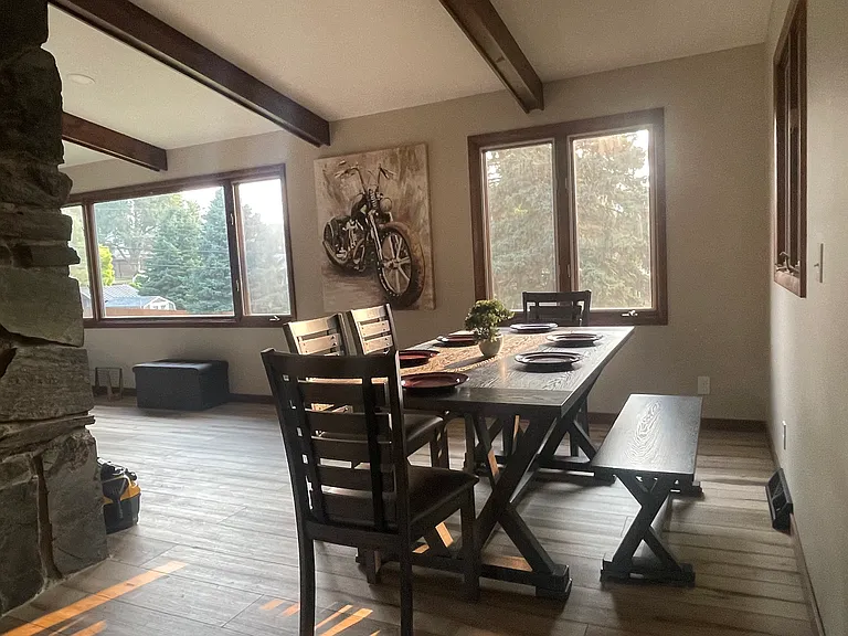 Dining area just off of the kitchen