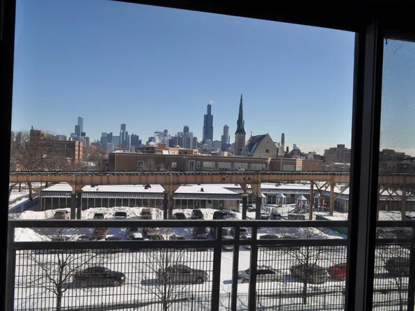 100 N Hermitage Ave Unit 410, Chicago, IL 60612