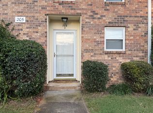 205 Marinawoods Dr SE APT 3, Huntsville, AL 35803