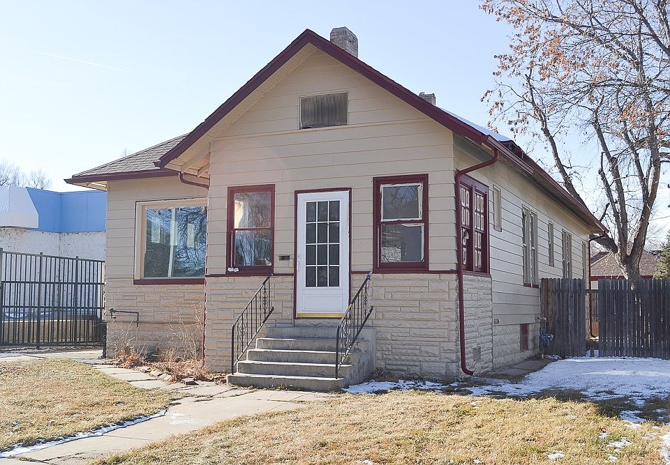1st image of 1537 11th Ave