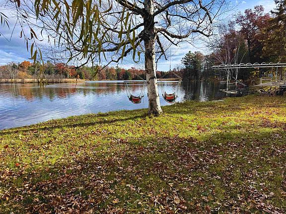 5th image of N3056 River Bend Dr