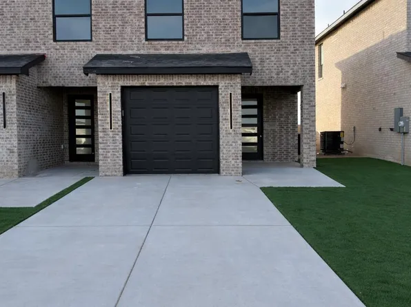 2909 N Platino Dr, Hobbs, NM 88240