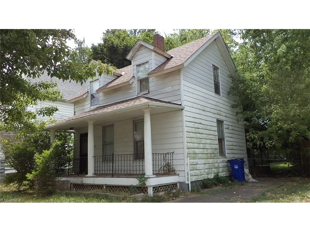 3714 W 33rd St photo 1