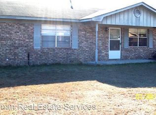 119 Deerwood Ct, Hinesville, GA 31313