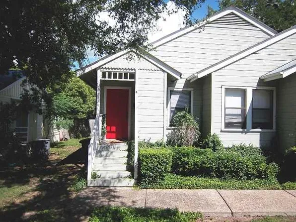 1004 Charlotte St #A, Austin, TX 78703