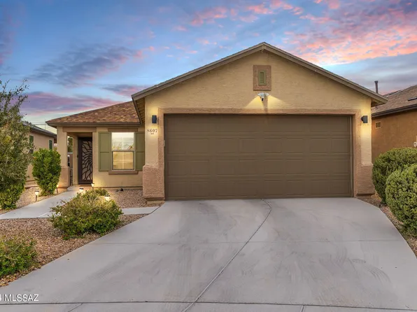 8607 E Seabury Ct, Tucson, AZ 85710