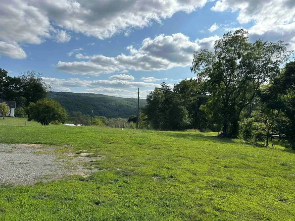 4105 Hogans Pl, Pulaski, VA 24301