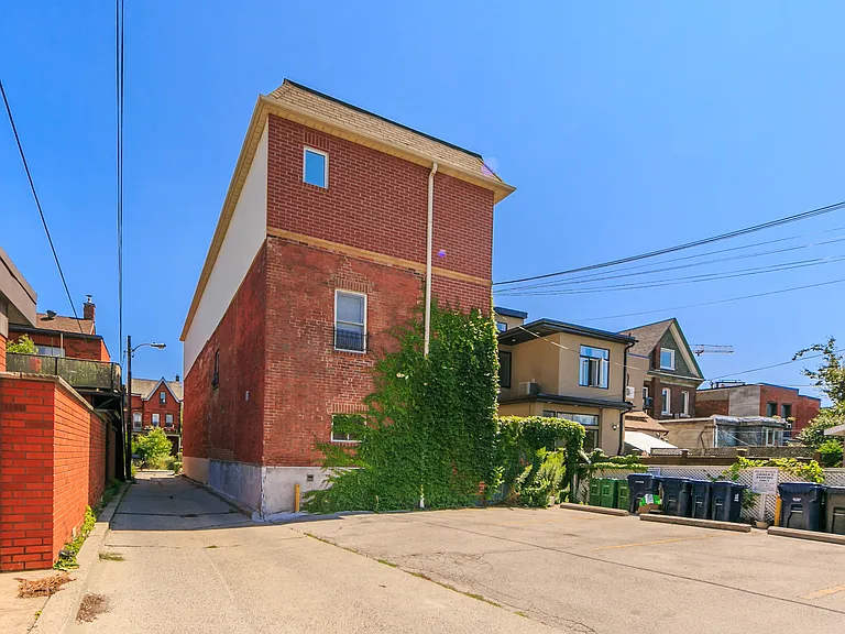 388 Manning Ave #A — Photo 28