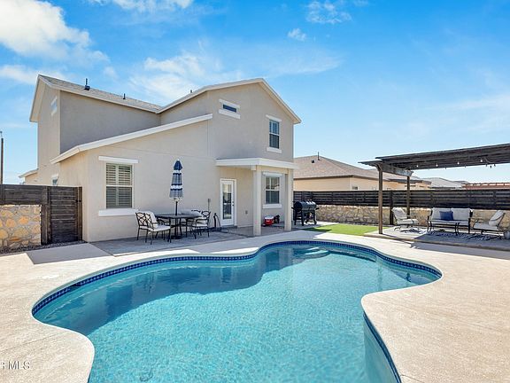 5th image of 12357 Desert Vista Ave