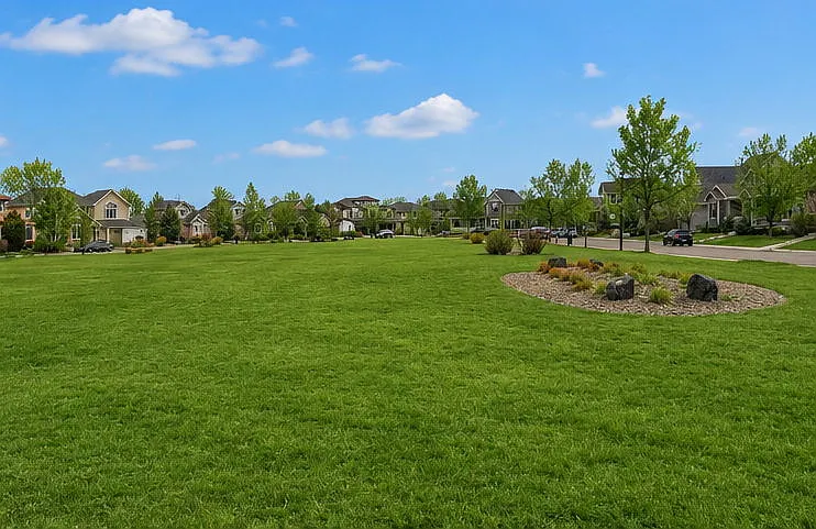 3741 Florentine Dr — Photo 31
