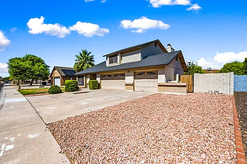 11823 N 65th Ave Photo 1
