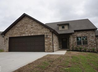 1814 N Oak St, Brookland, AR 72417