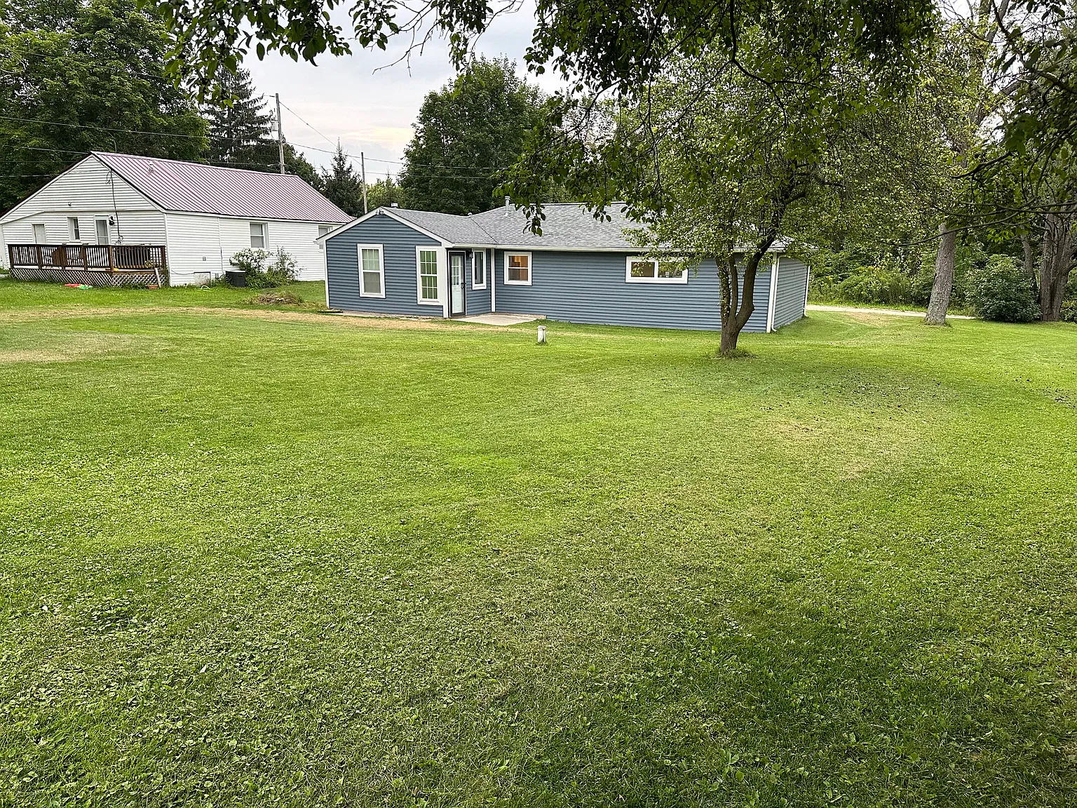 14520 Birchwood Dr — Photo 3