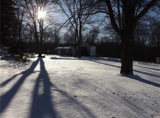 27 Reed Ln, Burgettstown, PA 15021