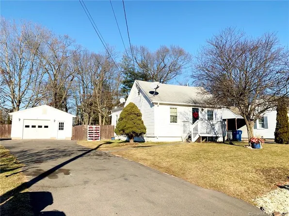 9 Betsy Road, Plainville, CT 06062