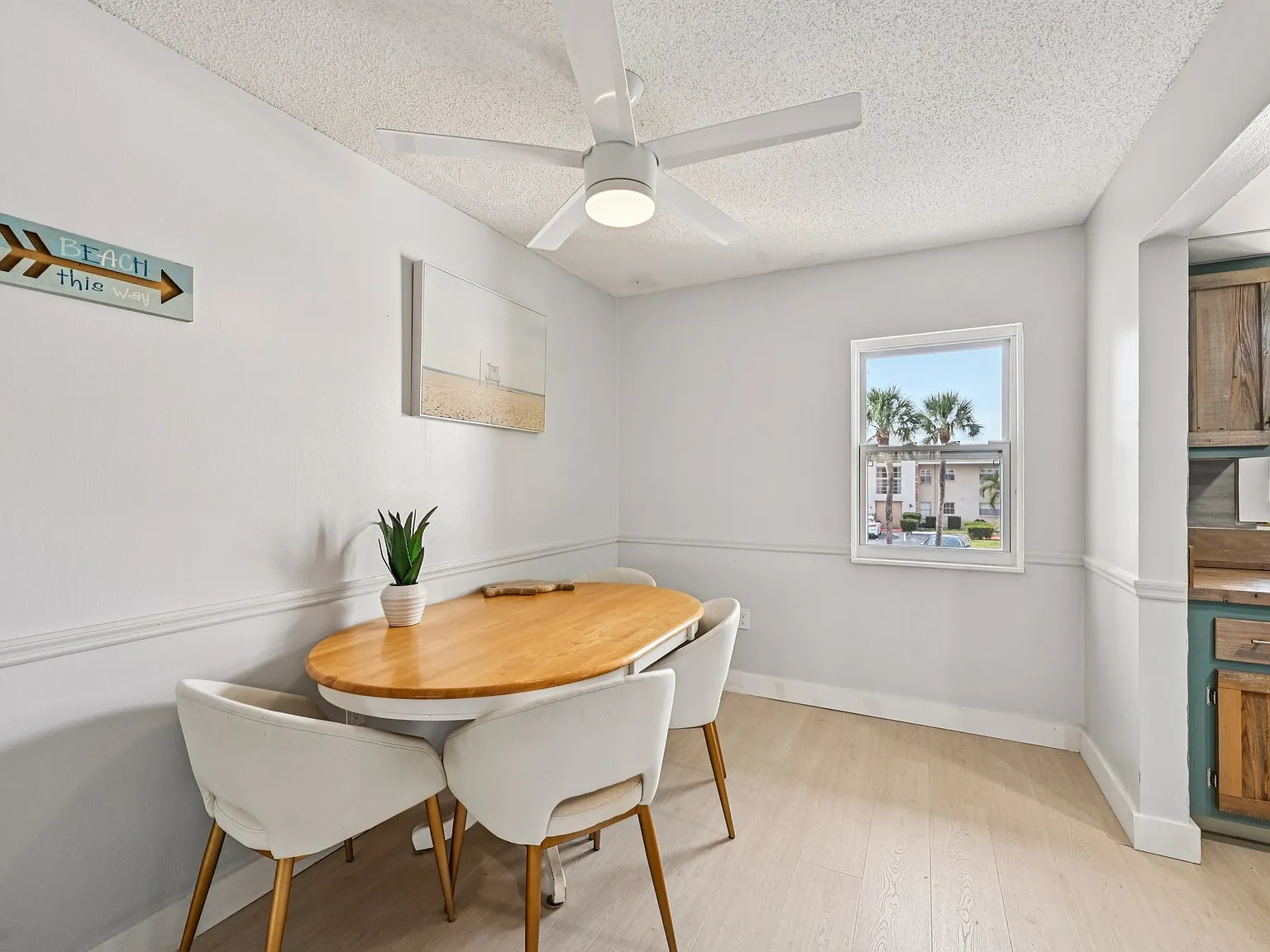 2 bed, 925 sqft, $1,600 — Photo 4