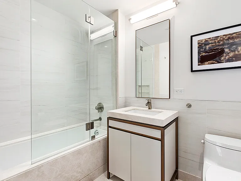 117 W 21st St #PHA — Photo 17