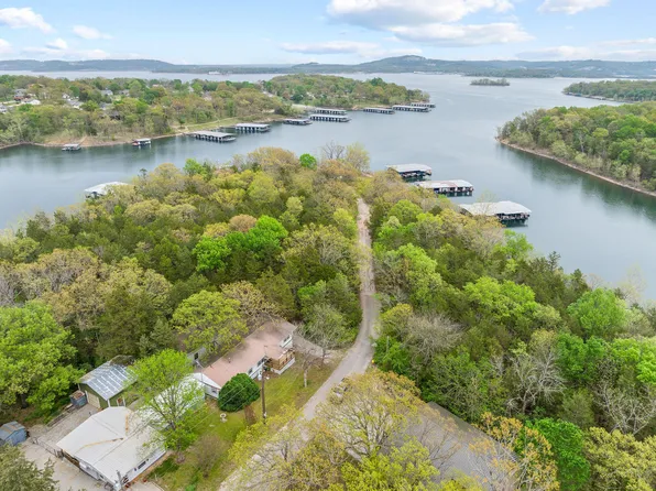 117 High Noon Lane, Blue Eye, MO 65611