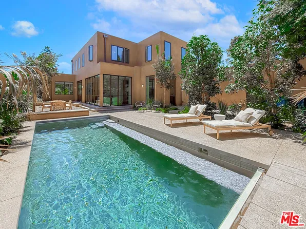 421 19th St, Santa Monica, CA 90402