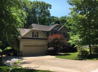 1404 Medfield Rd, Raleigh, NC 27607