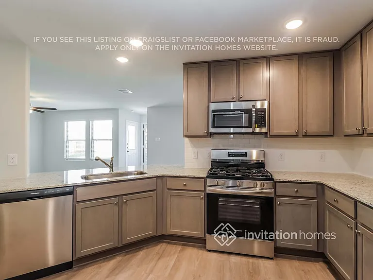 5508 Candytuft Ct — Photo 9