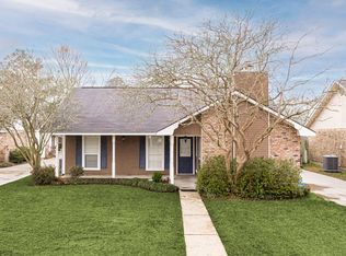 13246 Country Manor Ave, Baton Rouge, LA 70816