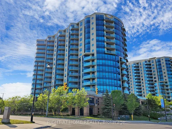 37 Ellen St #Penthouse 06, Barrie, ON L4N 6G2