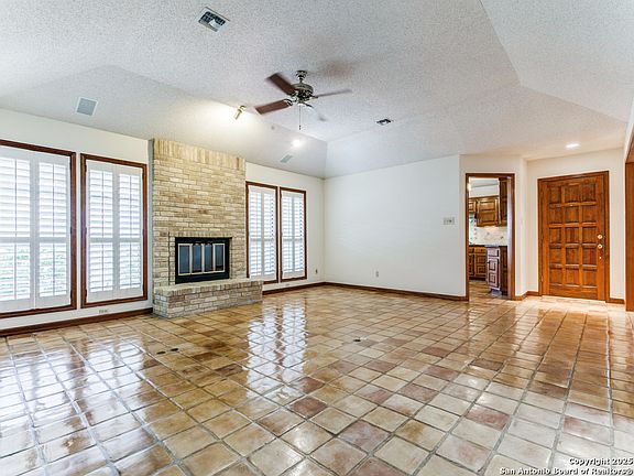 5th image of 14819 River Vista S