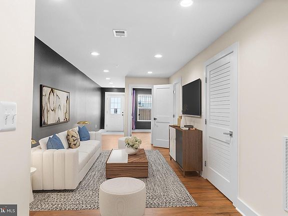 5th image of 2405 Naylor Rd SE