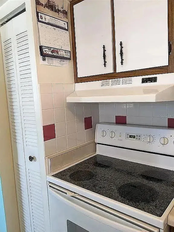 1 bed, 771 sqft, $1,400 — Photo 2