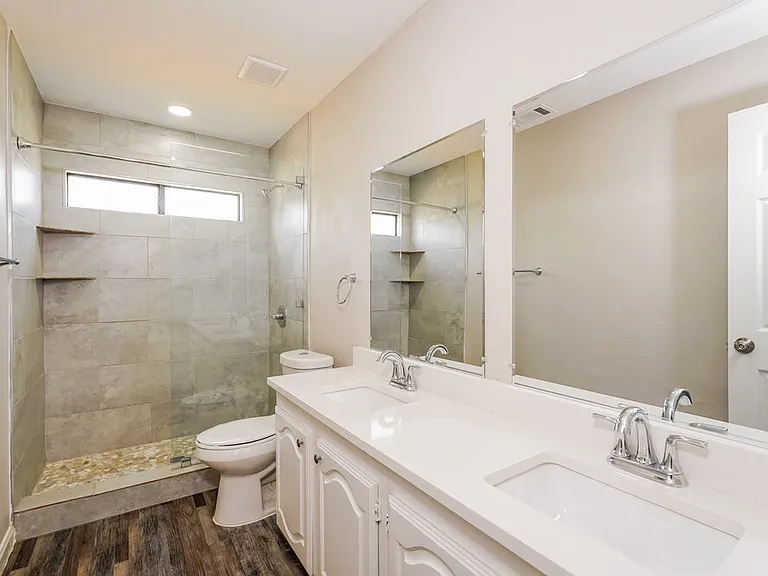 232 Sunset Dr — Photo 15
