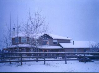 512 E Chattaroy Rd, Colbert, WA 99005