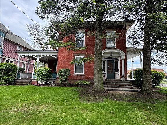 2nd image of 428 West Ave