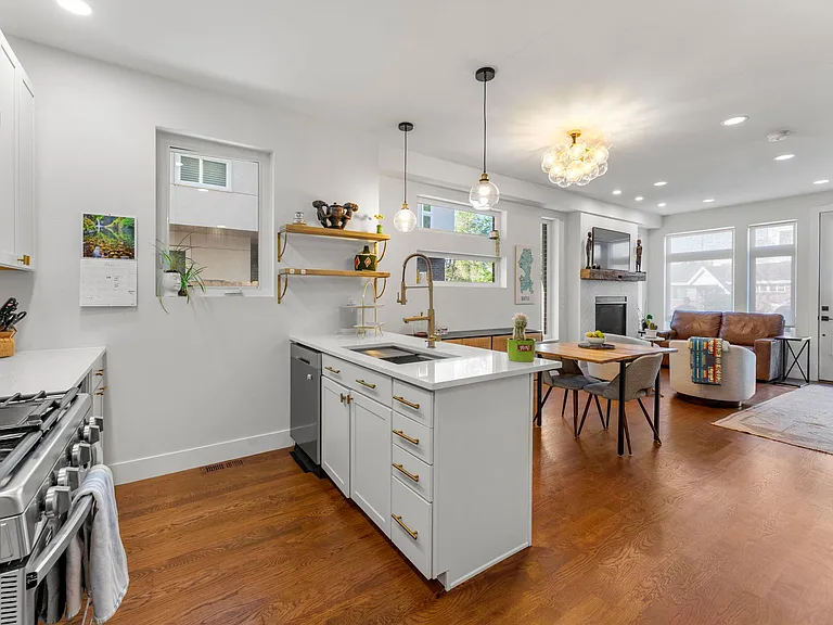 1389 N Xavier St — Photo 13