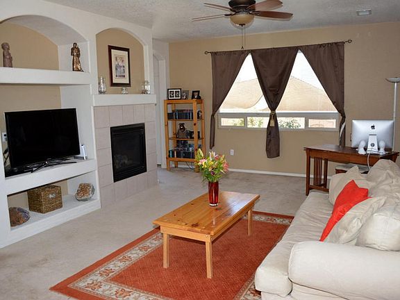 1704 Cortina Loop (4)