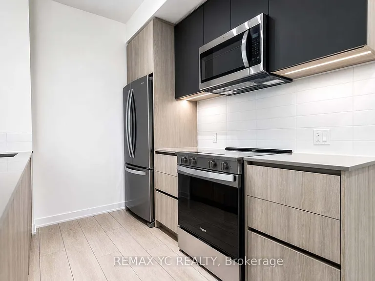 5858 Yonge St #1022 — Photo 11